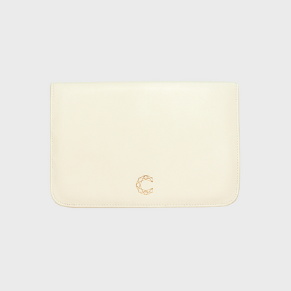 Ivory Luxe Traveler