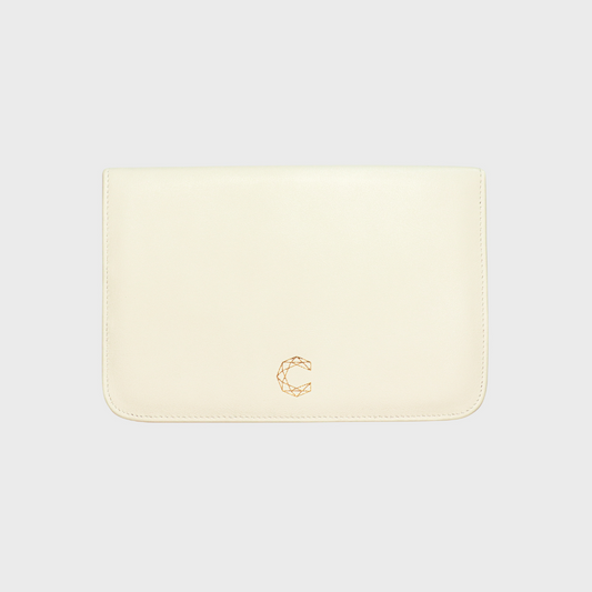 Ivory Luxe Traveler