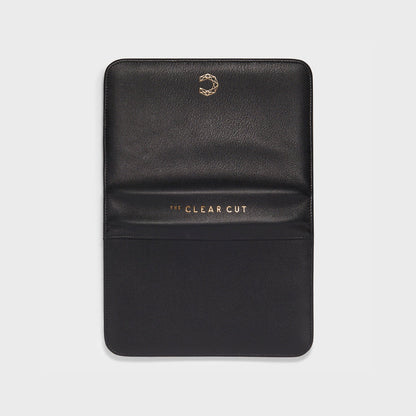 Midnight Luxe Traveler