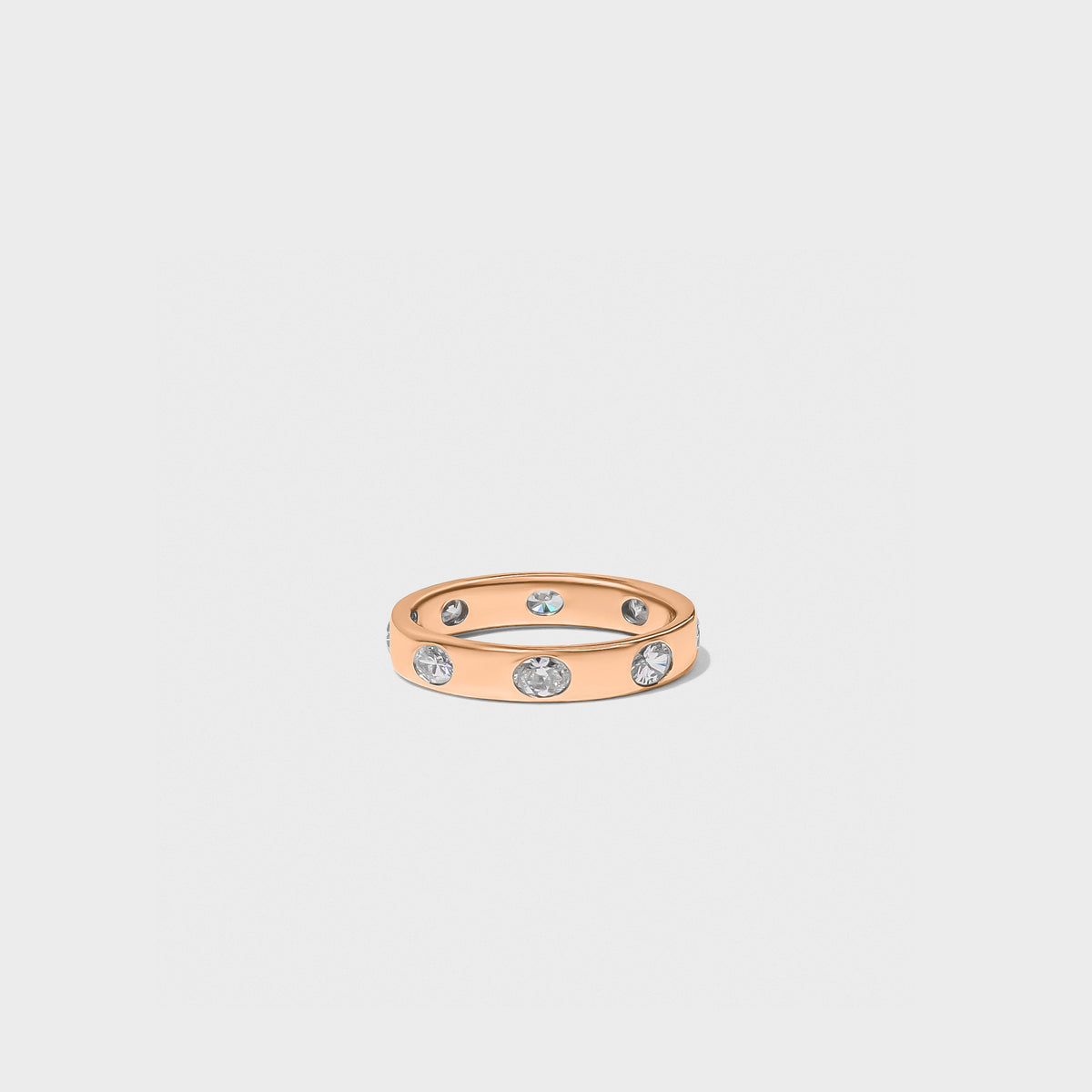 Bold Inlay Oval Diamond Band