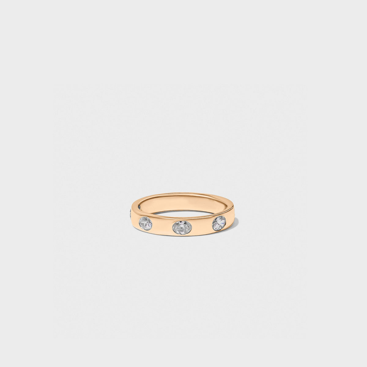 Bold Inlay Oval Diamond Band