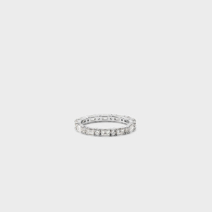 Emerald and Round Band